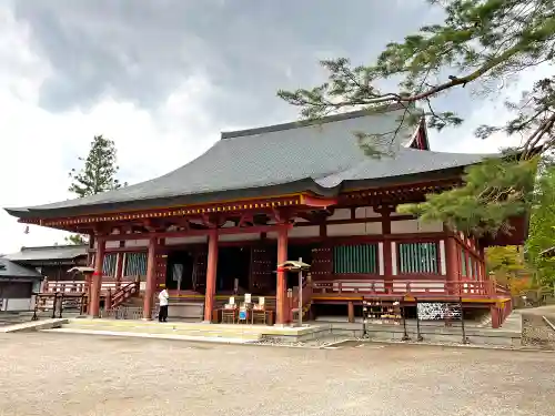 毛越寺の本殿