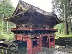 輪王寺の山門