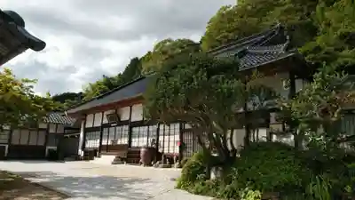 毎来寺の本殿・本堂