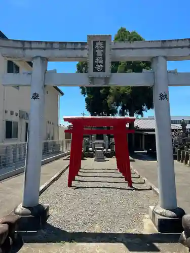 泰岳寺の鳥居