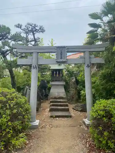 尾上神社の末社