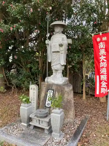 法華寺の像