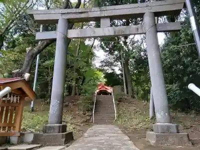 八幡神社の{uncategorized: "未分類", other: "その他", undefined: "問題あり", building: "その他建物", grave: "お墓", sacred_gate: "鳥居", guardian: "狛犬", statue: "像", buddha: "仏像", history: "歴史", nature: "自然", garden: "庭園", animal: "動物", pagoda: "塔", temizu: "手水舎", mountain_gate: "山門・神門", sanctuary: "本殿・本堂", subordinate: "末社・摂社", art: "芸術", scenery: "景色", jizo: "地蔵", ema: "絵馬", goshuin: "御朱印", omikuji: "おみくじ", items: "授与品その他", amulet: "お守り", goshuincho: "御朱印帳", eats: "食事", festival: "お祭り", votive_dance: "神楽", shichigosan: "七五三参", wedding: "結婚式", experience: "体験その他", initially: "初詣", around: "周辺", anti_infection: "感染症対策"}