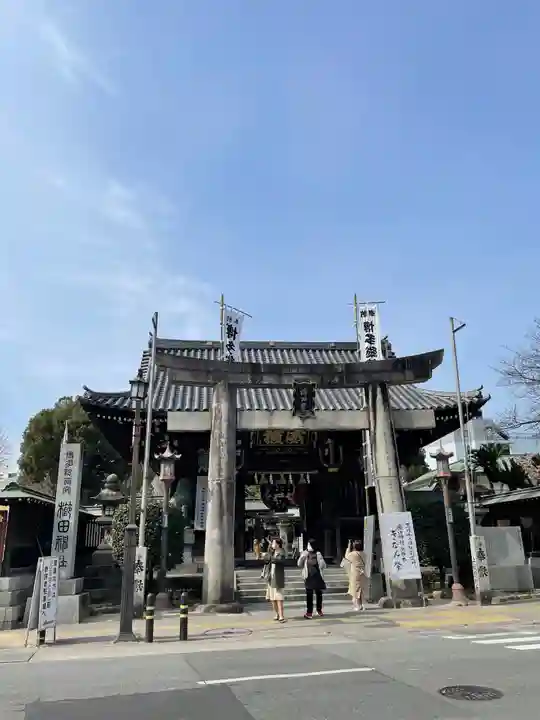 櫛田神社の鳥居