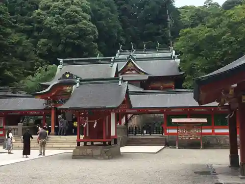 霧島神宮の本殿・本堂