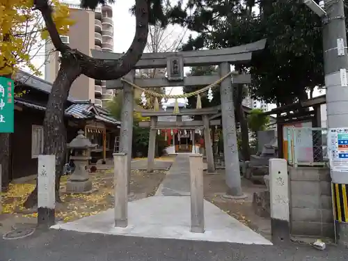 角神社の鳥居