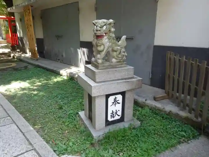 銀杏岡八幡神社の狛犬