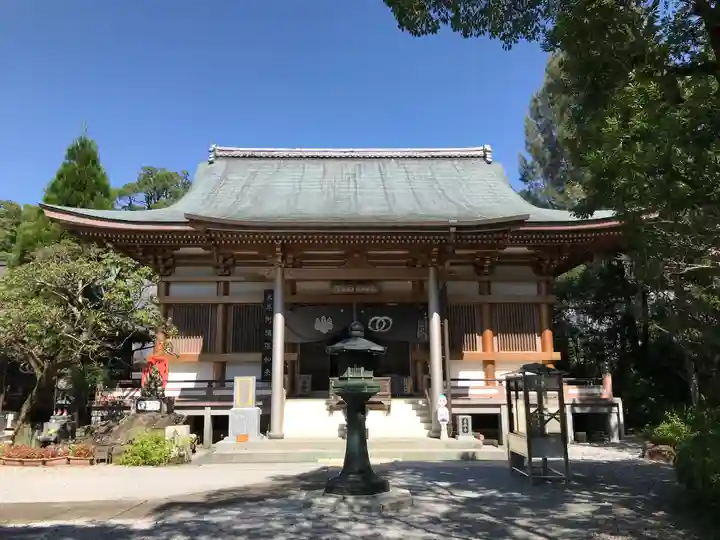 善楽寺の本殿・本堂