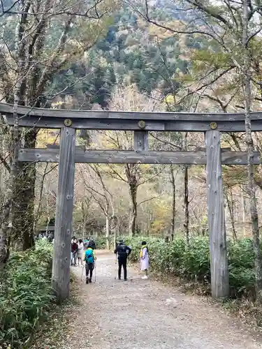 穂高神社奥宮の鳥居