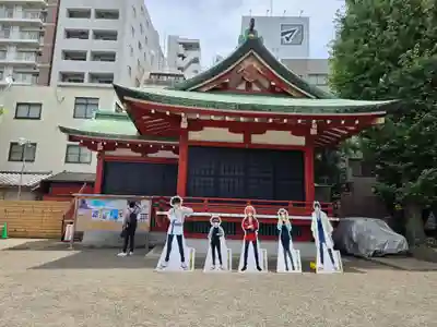浅草神社の像