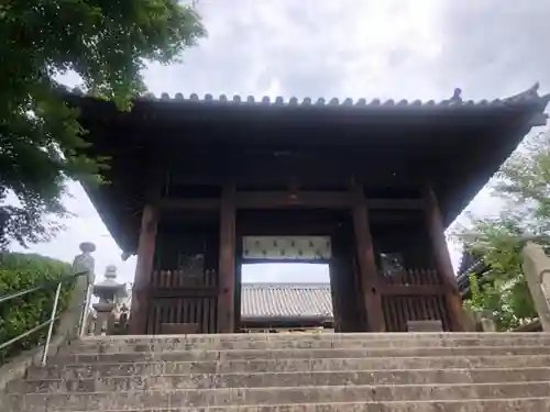 阿智神社の山門