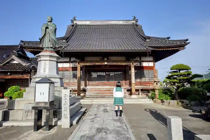 清照寺の本殿・本堂