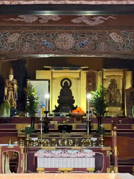 玉蔵院の{uncategorized: "未分類", other: "その他", undefined: "問題あり", building: "その他建物", grave: "お墓", sacred_gate: "鳥居", guardian: "狛犬", statue: "像", buddha: "仏像", history: "歴史", nature: "自然", garden: "庭園", animal: "動物", pagoda: "塔", temizu: "手水舎", mountain_gate: "山門・神門", sanctuary: "本殿・本堂", subordinate: "末社・摂社", art: "芸術", scenery: "景色", jizo: "地蔵", ema: "絵馬", goshuin: "御朱印", omikuji: "おみくじ", items: "授与品その他", amulet: "お守り", goshuincho: "御朱印帳", eats: "食事", festival: "お祭り", votive_dance: "神楽", shichigosan: "七五三参", wedding: "結婚式", experience: "体験その他", initially: "初詣", around: "周辺", anti_infection: "感染症対策"}