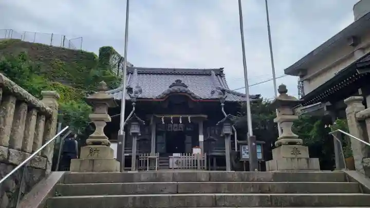 諏訪神社の本殿・本堂