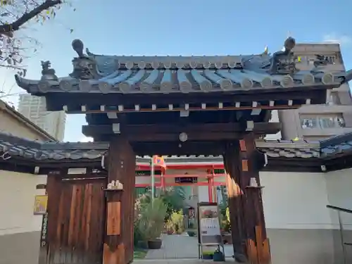 長安寺の山門