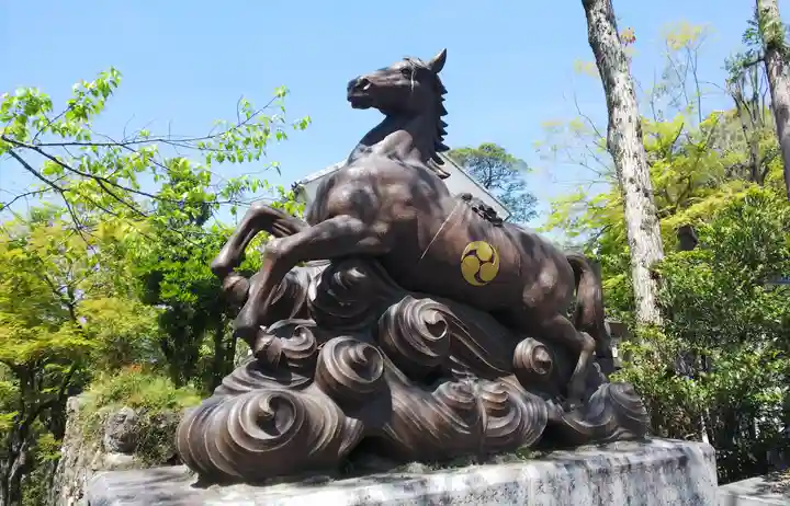 針綱神社の狛犬