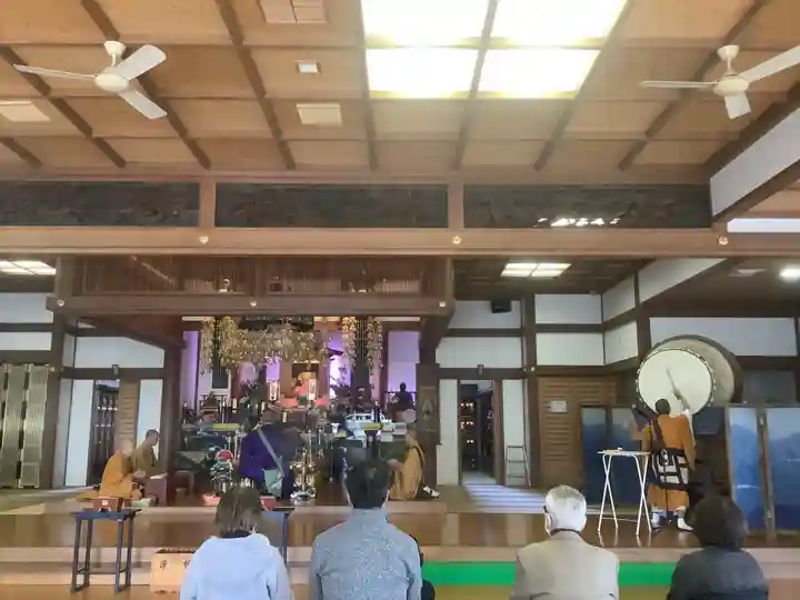 青海山 薬師寺の本殿・本堂