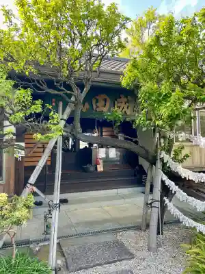 徳寿院の{uncategorized: "未分類", other: "その他", undefined: "問題あり", building: "その他建物", grave: "お墓", sacred_gate: "鳥居", guardian: "狛犬", statue: "像", buddha: "仏像", history: "歴史", nature: "自然", garden: "庭園", animal: "動物", pagoda: "塔", temizu: "手水舎", mountain_gate: "山門・神門", sanctuary: "本殿・本堂", subordinate: "末社・摂社", art: "芸術", scenery: "景色", jizo: "地蔵", ema: "絵馬", goshuin: "御朱印", omikuji: "おみくじ", items: "授与品その他", amulet: "お守り", goshuincho: "御朱印帳", eats: "食事", festival: "お祭り", votive_dance: "神楽", shichigosan: "七五三参", wedding: "結婚式", experience: "体験その他", initially: "初詣", around: "周辺", anti_infection: "感染症対策"}