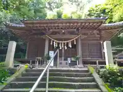 高尾山麓氷川神社の本殿