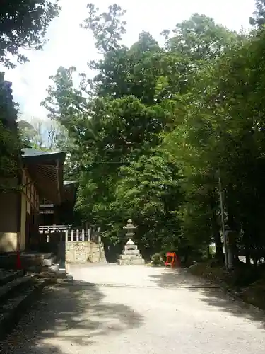 敢國神社のその他建物