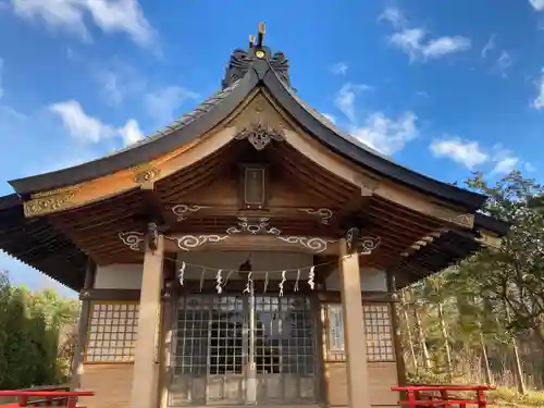 早来神社の本殿