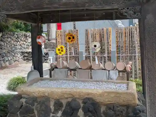 埼玉厄除け開運大師・龍泉寺（切り絵御朱印発祥の寺）(埼玉県)