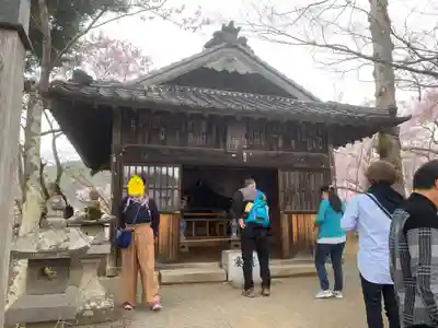 新城藤原神社の本殿・本堂