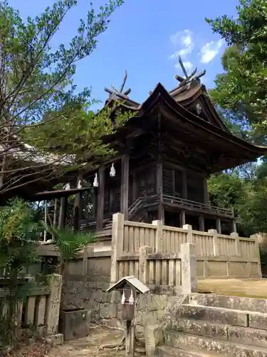 木鍋八幡宮の本殿