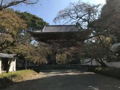 醍醐寺の山門・神門