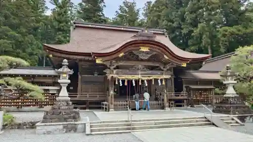小國神社の{uncategorized: "未分類", other: "その他", undefined: "問題あり", building: "その他建物", grave: "お墓", sacred_gate: "鳥居", guardian: "狛犬", statue: "像", buddha: "仏像", history: "歴史", nature: "自然", garden: "庭園", animal: "動物", pagoda: "塔", temizu: "手水舎", mountain_gate: "山門・神門", sanctuary: "本殿・本堂", subordinate: "末社・摂社", art: "芸術", scenery: "景色", jizo: "地蔵", ema: "絵馬", goshuin: "御朱印", omikuji: "おみくじ", items: "授与品その他", amulet: "お守り", goshuincho: "御朱印帳", eats: "食事", festival: "お祭り", votive_dance: "神楽", shichigosan: "七五三参", wedding: "結婚式", experience: "体験その他", initially: "初詣", around: "周辺", anti_infection: "感染症対策"}