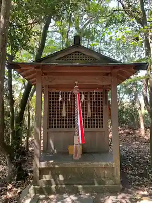 淡河八幡神社の末社・摂社