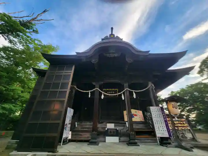 金峯神社の{uncategorized: "未分類", other: "その他", undefined: "問題あり", building: "その他建物", grave: "お墓", sacred_gate: "鳥居", guardian: "狛犬", statue: "像", buddha: "仏像", history: "歴史", nature: "自然", garden: "庭園", animal: "動物", pagoda: "塔", temizu: "手水舎", mountain_gate: "山門・神門", sanctuary: "本殿・本堂", subordinate: "末社・摂社", art: "芸術", scenery: "景色", jizo: "地蔵", ema: "絵馬", goshuin: "御朱印", omikuji: "おみくじ", items: "授与品その他", amulet: "お守り", goshuincho: "御朱印帳", eats: "食事", festival: "お祭り", votive_dance: "神楽", shichigosan: "七五三参", wedding: "結婚式", experience: "体験その他", initially: "初詣", around: "周辺", anti_infection: "感染症対策"}