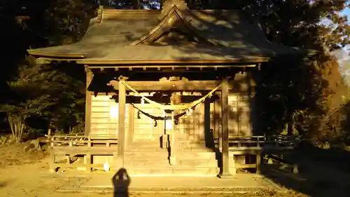 鹿嶋日吉神社の本殿・本堂