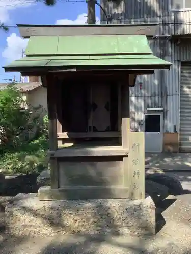神明社（曽本神明社）の末社・摂社