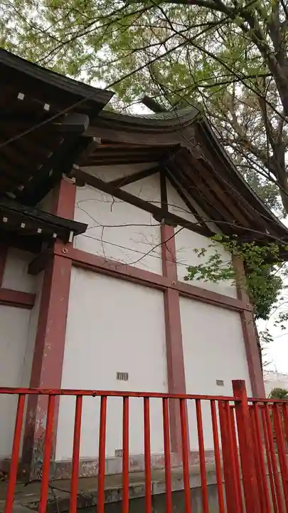 青渭神社の本殿・本堂