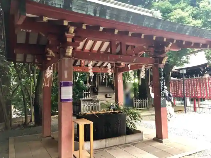 金王八幡宮の手水舎