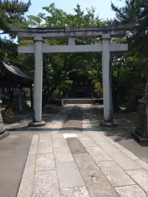 越中白山総社の鳥居