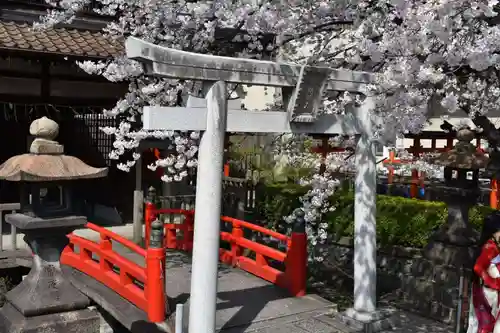 六孫王神社の鳥居