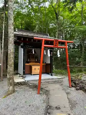 新屋山神社(山梨県)