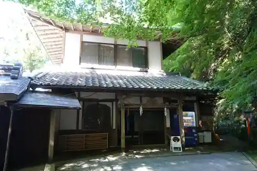 本瀧寺の本殿