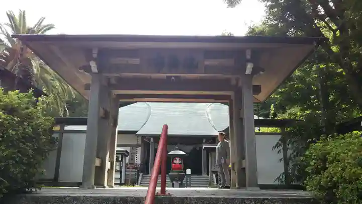 土肥達磨寺の山門・神門