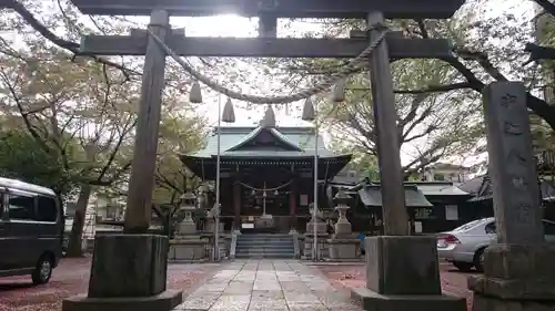 宇迦八幡宮の鳥居