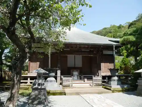 光触寺の本殿・本堂