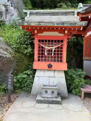 菅原神社の{uncategorized: "未分類", other: "その他", undefined: "問題あり", building: "その他建物", grave: "お墓", sacred_gate: "鳥居", guardian: "狛犬", statue: "像", buddha: "仏像", history: "歴史", nature: "自然", garden: "庭園", animal: "動物", pagoda: "塔", temizu: "手水舎", mountain_gate: "山門・神門", sanctuary: "本殿・本堂", subordinate: "末社・摂社", art: "芸術", scenery: "景色", jizo: "地蔵", ema: "絵馬", goshuin: "御朱印", omikuji: "おみくじ", items: "授与品その他", amulet: "お守り", goshuincho: "御朱印帳", eats: "食事", festival: "お祭り", votive_dance: "神楽", shichigosan: "七五三参", wedding: "結婚式", experience: "体験その他", initially: "初詣", around: "周辺", anti_infection: "感染症対策"}