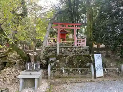 船戸神社の{uncategorized: "未分類", other: "その他", undefined: "問題あり", building: "その他建物", grave: "お墓", sacred_gate: "鳥居", guardian: "狛犬", statue: "像", buddha: "仏像", history: "歴史", nature: "自然", garden: "庭園", animal: "動物", pagoda: "塔", temizu: "手水舎", mountain_gate: "山門・神門", sanctuary: "本殿・本堂", subordinate: "末社・摂社", art: "芸術", scenery: "景色", jizo: "地蔵", ema: "絵馬", goshuin: "御朱印", omikuji: "おみくじ", items: "授与品その他", amulet: "お守り", goshuincho: "御朱印帳", eats: "食事", festival: "お祭り", votive_dance: "神楽", shichigosan: "七五三参", wedding: "結婚式", experience: "体験その他", initially: "初詣", around: "周辺", anti_infection: "感染症対策"}