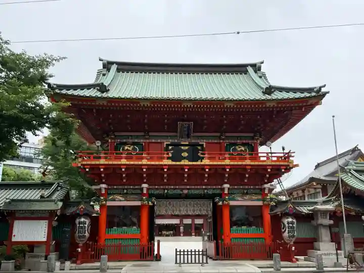 神田神社(神田明神)の{uncategorized: "未分類", other: "その他", undefined: "問題あり", building: "その他建物", grave: "お墓", sacred_gate: "鳥居", guardian: "狛犬", statue: "像", buddha: "仏像", history: "歴史", nature: "自然", garden: "庭園", animal: "動物", pagoda: "塔", temizu: "手水舎", mountain_gate: "山門・神門", sanctuary: "本殿・本堂", subordinate: "末社・摂社", art: "芸術", scenery: "景色", jizo: "地蔵", ema: "絵馬", goshuin: "御朱印", omikuji: "おみくじ", items: "授与品その他", amulet: "お守り", goshuincho: "御朱印帳", eats: "食事", festival: "お祭り", votive_dance: "神楽", shichigosan: "七五三参", wedding: "結婚式", experience: "体験その他", initially: "初詣", around: "周辺", anti_infection: "感染症対策"}