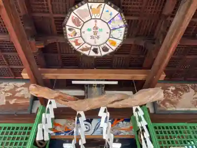 白崎八幡宮の{uncategorized: "未分類", other: "その他", undefined: "問題あり", building: "その他建物", grave: "お墓", sacred_gate: "鳥居", guardian: "狛犬", statue: "像", buddha: "仏像", history: "歴史", nature: "自然", garden: "庭園", animal: "動物", pagoda: "塔", temizu: "手水舎", mountain_gate: "山門・神門", sanctuary: "本殿・本堂", subordinate: "末社・摂社", art: "芸術", scenery: "景色", jizo: "地蔵", ema: "絵馬", goshuin: "御朱印", omikuji: "おみくじ", items: "授与品その他", amulet: "お守り", goshuincho: "御朱印帳", eats: "食事", festival: "お祭り", votive_dance: "神楽", shichigosan: "七五三参", wedding: "結婚式", experience: "体験その他", initially: "初詣", around: "周辺", anti_infection: "感染症対策"}