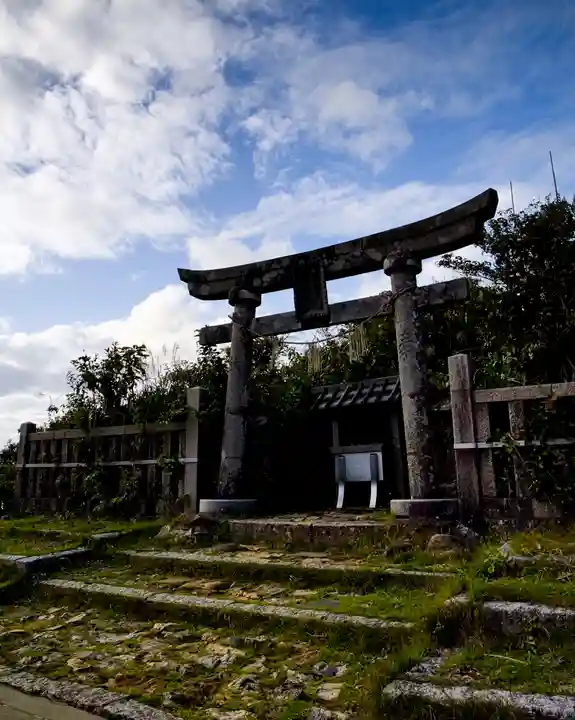 彌彦神社奥宮(御神廟)(新潟県)