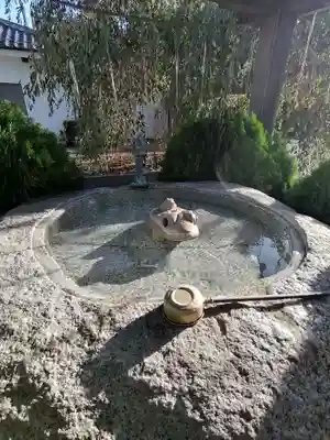 別雷皇太神の手水舎