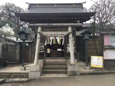 太子堂八幡神社の鳥居